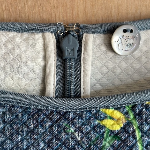 Margaret O’Leary Dress Blue Floral Quilted Sheath Dress Sz8 (M) - Picture 8 of 12